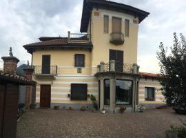 A picture of the hotel: Elegante Appartamento