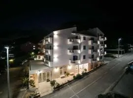 HOTEL IVANDO - K&S