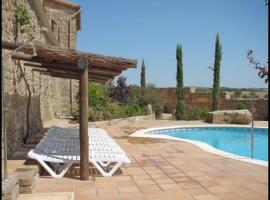 Hotel foto: Agramunt Villa Sleeps 8 with Pool