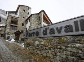 Hotel Farré D'avall, hotel in Barruera