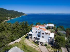 Hotel Photo: Villa Victoria by La Scala Beach