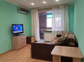 A picture of the hotel: Your number 1 Room standart super Apartament Почтовая 173