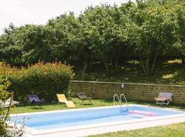 Hotel kuvat: 3 bedrooms apartement with city view shared pool and enclosed garden at Avellino