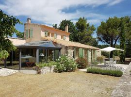 Hotel Photo: Luxurious Villa in Murs with Private Swimming Pool