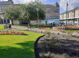 Hotel Foto: Spacious 2-Bed Apartment in North of Glasgow