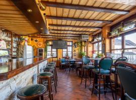 Landgasthof Eschbacher Katz, hotel in Usingen