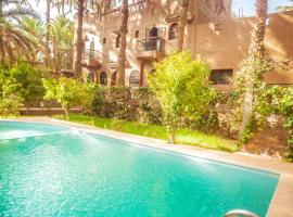 Hotel Photo: 7 bedrooms house with shared pool terrace and wifi at Zagora
