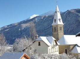 LES PRIMEVERES, Hotel in Saint-Jean-Saint-Nicolas