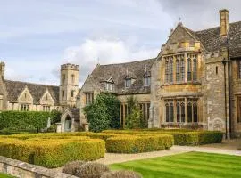 Ellenborough Park