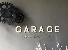 होटल की एक तस्वीर: Garage con camere