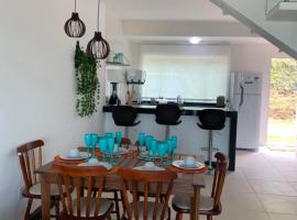 MIRANTE ESCARPAS APTO 702, hotel in Capitólio