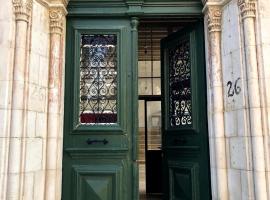 Le Mat Hostel, hôtel à Larnaka