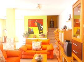 Hotel fotoğraf: 4 bedrooms house with enclosed garden at Touro