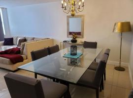 Hotel kuvat: In The Best Location Close to Dadeland Mall