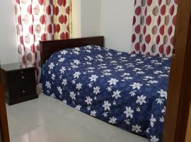 Lovely 2 Bed apartment in Nikunja 2, 5 Mins drive from Dhaka ShahJalal Airport, hotel a Dhaka
