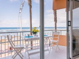 Hotel kuvat: New, confortable beachfront aprtmt