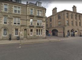 A picture of the hotel: Central Apartment in Dundee near Broughty Castle