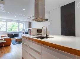 Hotel Foto: Alster 36 - Exklusives City Apartment