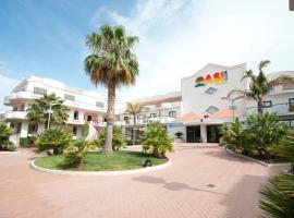 Oasiclub Hotel, hotel ve Vieste