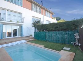 Hotel kuvat: Begur Apartment Sleeps 6 with Pool and WiFi