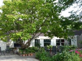 A picture of the hotel: Huis bij de Catalpa