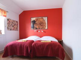 Ofelaš Islandshästar & Guideservice, hotell i Kiruna