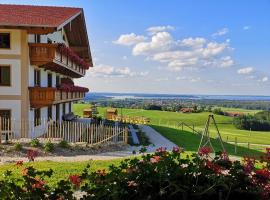 Schleipfnerhof Urlaub auf dem Bauernhof, hôtel à Bernau am Chiemsee