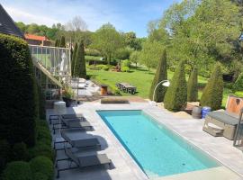 Hof Van Volmersele - Luxury B&B, hotel in Kampenhout