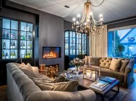 Frost Boutique Hotel