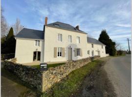 Hotel fotografie: Studio indépendant 2 pers - Châtillon sur Colmont la petite gare