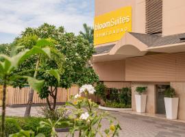 A picture of the hotel: BloomSuites l Ahmedabad