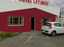 Photo de l’hôtel: Hotel Latinos