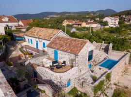 A picture of the hotel: Durasevici Villa Sleeps 3 with Pool and Air Con