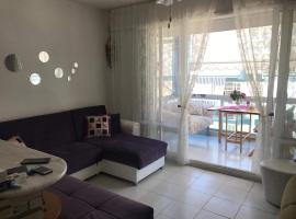 Hotel foto: Cosy nice and convenient family sea view apartment