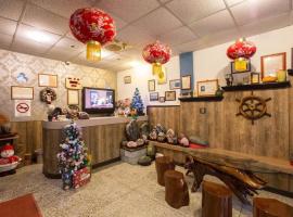 Gui Ren Sha Cheng Guest House, ξενοδοχείο σε Chenggong