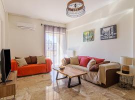 Hotel fotoğraf: Two Bedroom Apartment in Chalandri with Balcony