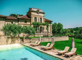 Hotel foto: Stunning Castle South France 29p Chateau Coty