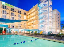 รูปภาพของโรงแรม: Holiday Inn Express & Suites Nassau, an IHG Hotel