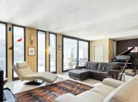 Ξενοδοχείο φωτογραφία: LUXURY APARTMENT on Viale Italia in Brescia, Lombardy