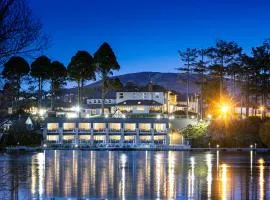 The Lakeside Hotel & Leisure Centre