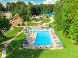 Sun Outdoors Lake Rudolph, Hotel in Santa Claus