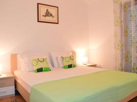 A picture of the hotel: Apartments Vilim Tisno