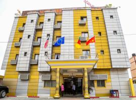 Hôtel Libertis, hotel in Douala