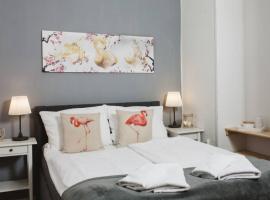 Hotel Foto: City Apartment near Shooping Center, 6 guests