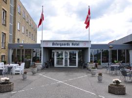 होटल की एक तस्वीर: Østergaards Hotel
