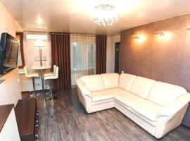 Hotel kuvat: Уютная 2-комнатная квартира в сердце Владивостока