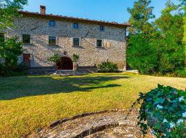 Hotel Photo: PIEVE DEL BORGO 6&2, Emma Villas