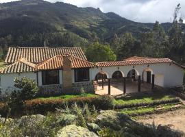 Hotel Photo: La Casona Cucaita. Sede Campestre