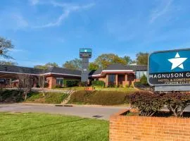 Magnuson Grand Hotel and Conference Center Tyler，泰勒的飯店