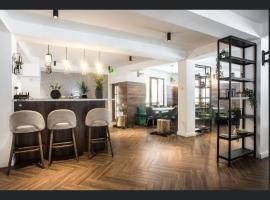 Sidharta Resort, hotel in Obarsia-Lotrului